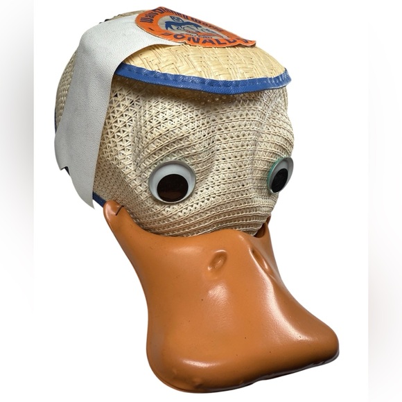 Vintage 1970’s Walt Disney World Donald Duck Hat w/ squeaky beak - Picture 4 of 9